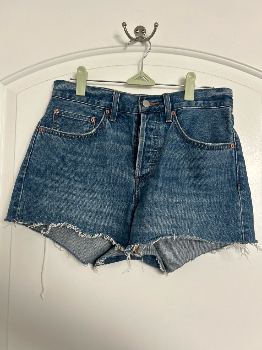 Aritzia Denim Forum The ‘90s Vintage Hi-Rise Mini Denim Short Size 26 Chic Boho